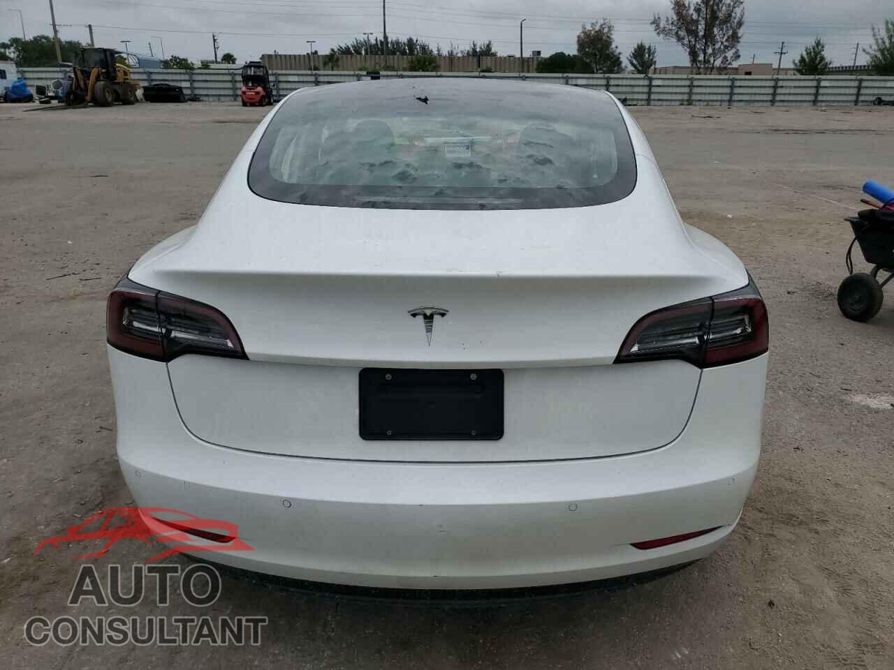TESLA MODEL 3 2020 - 5YJ3E1EA0LF792677