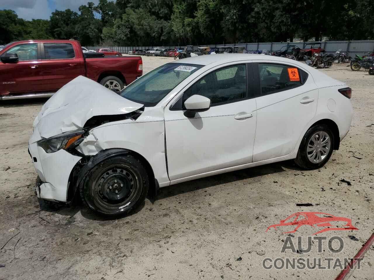 TOYOTA YARIS 2019 - 3MYDLBYV6KY526955
