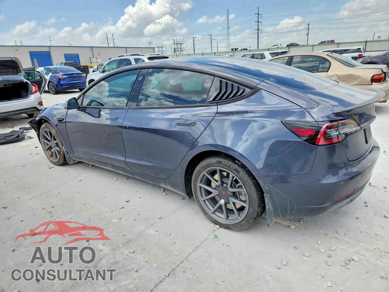 TESLA MODEL 3 2021 - 5YJ3E1EB8MF836726