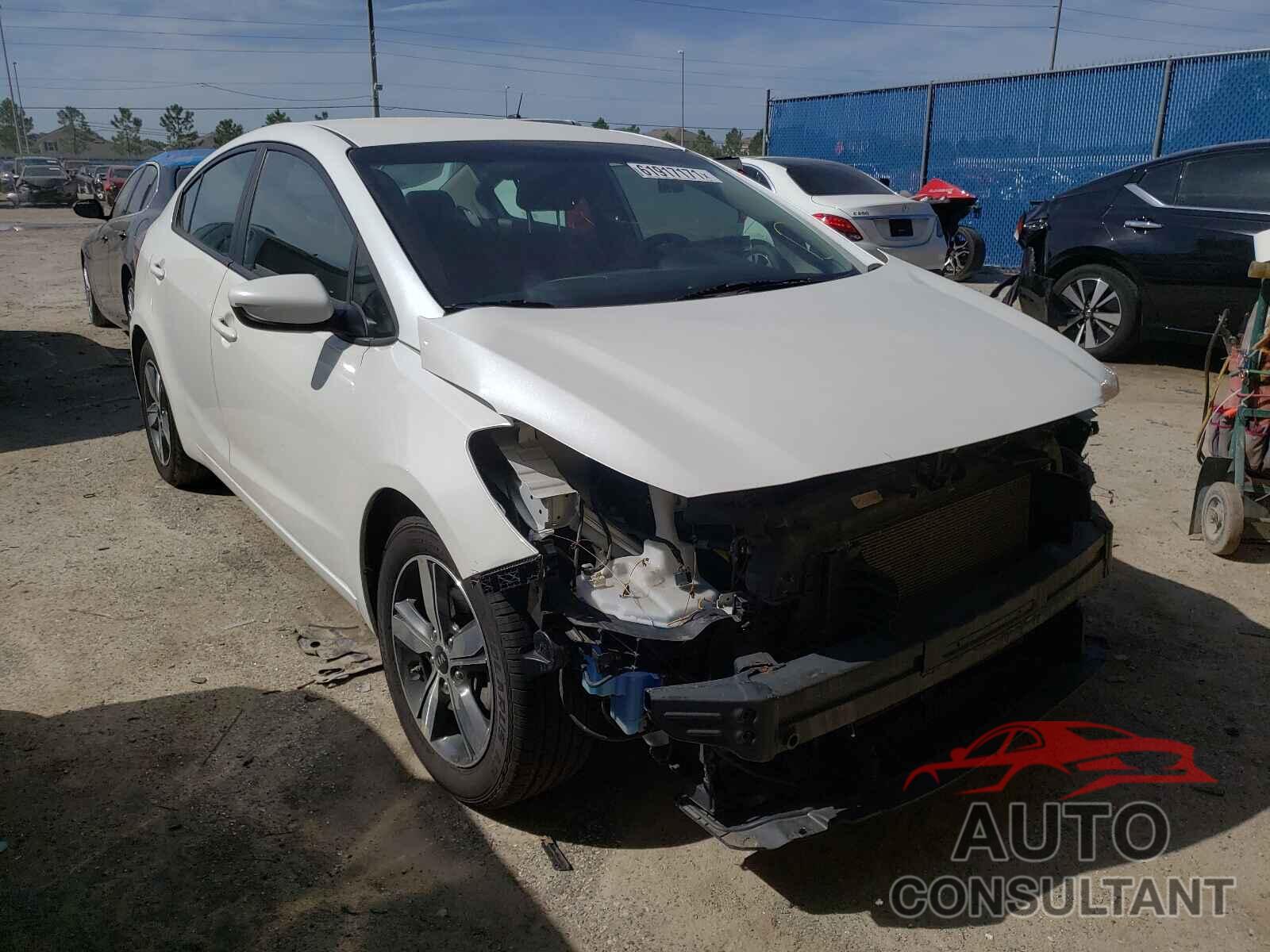 KIA FORTE 2018 - 3KPFL4A77JE239347