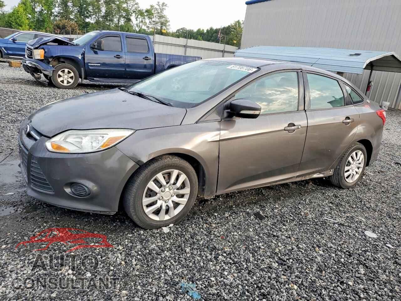 FORD FOCUS 2013 - 1FADP3E24DL206702