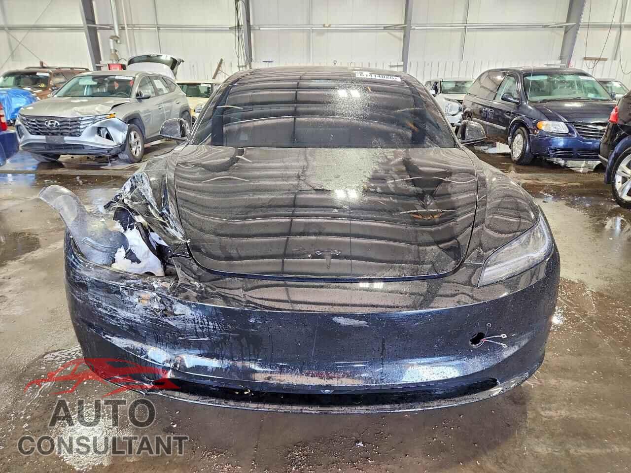 TESLA MODEL 3 2026 - 5YJ3E1EB2TF180148