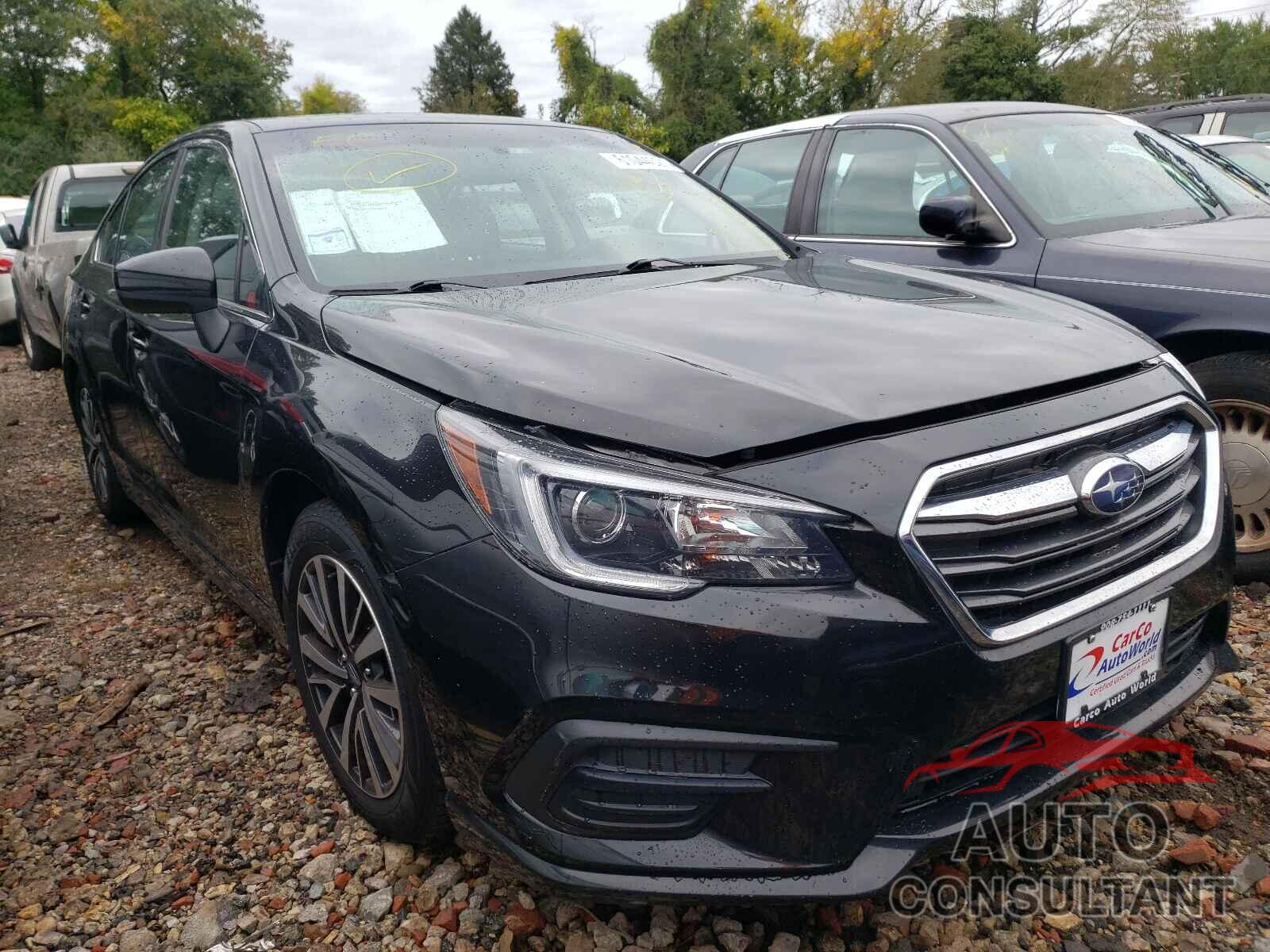 SUBARU LEGACY 2018 - 4S3BNAD68J3039904