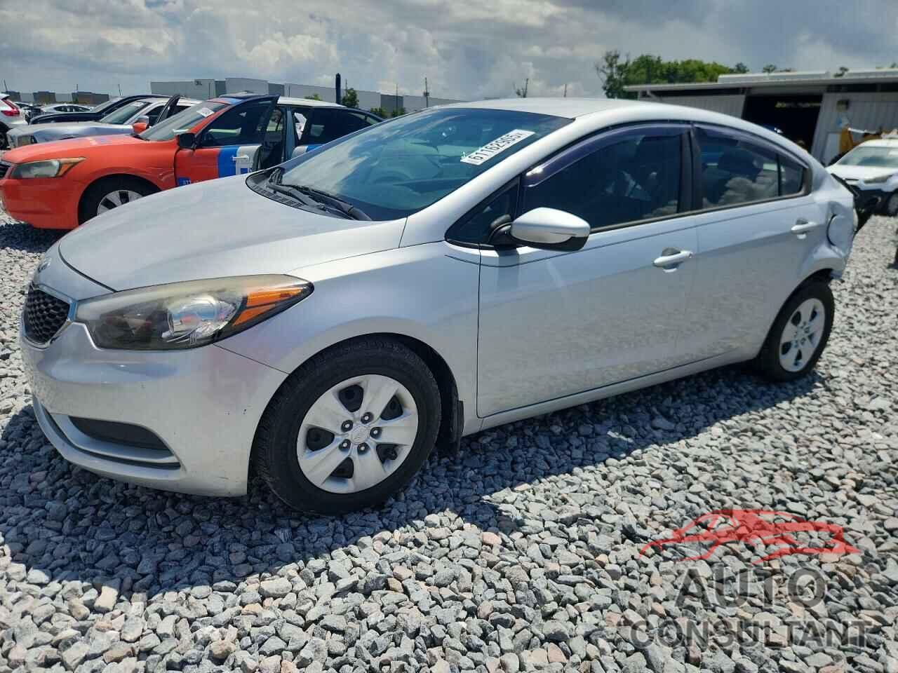 KIA FORTE 2016 - KNAFK4A69G5492228