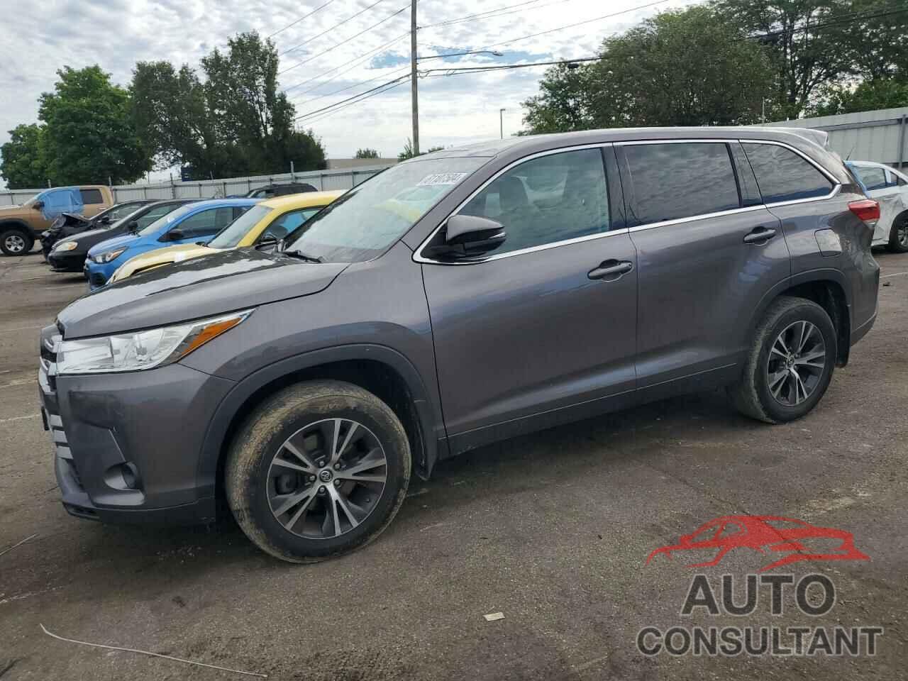 TOYOTA HIGHLANDER 2019 - 5TDBZRFH1KS951114