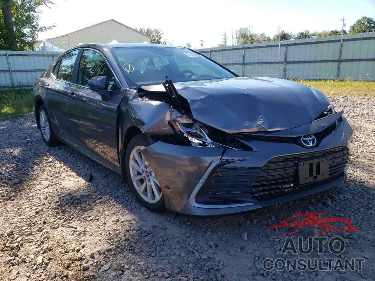 TOYOTA CAMRY 2021 - 4T1C11AK3MU410303