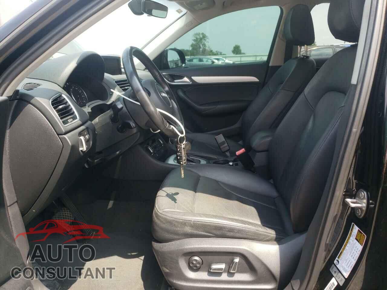 AUDI Q3 2017 - WA1BCCFS7HR016546