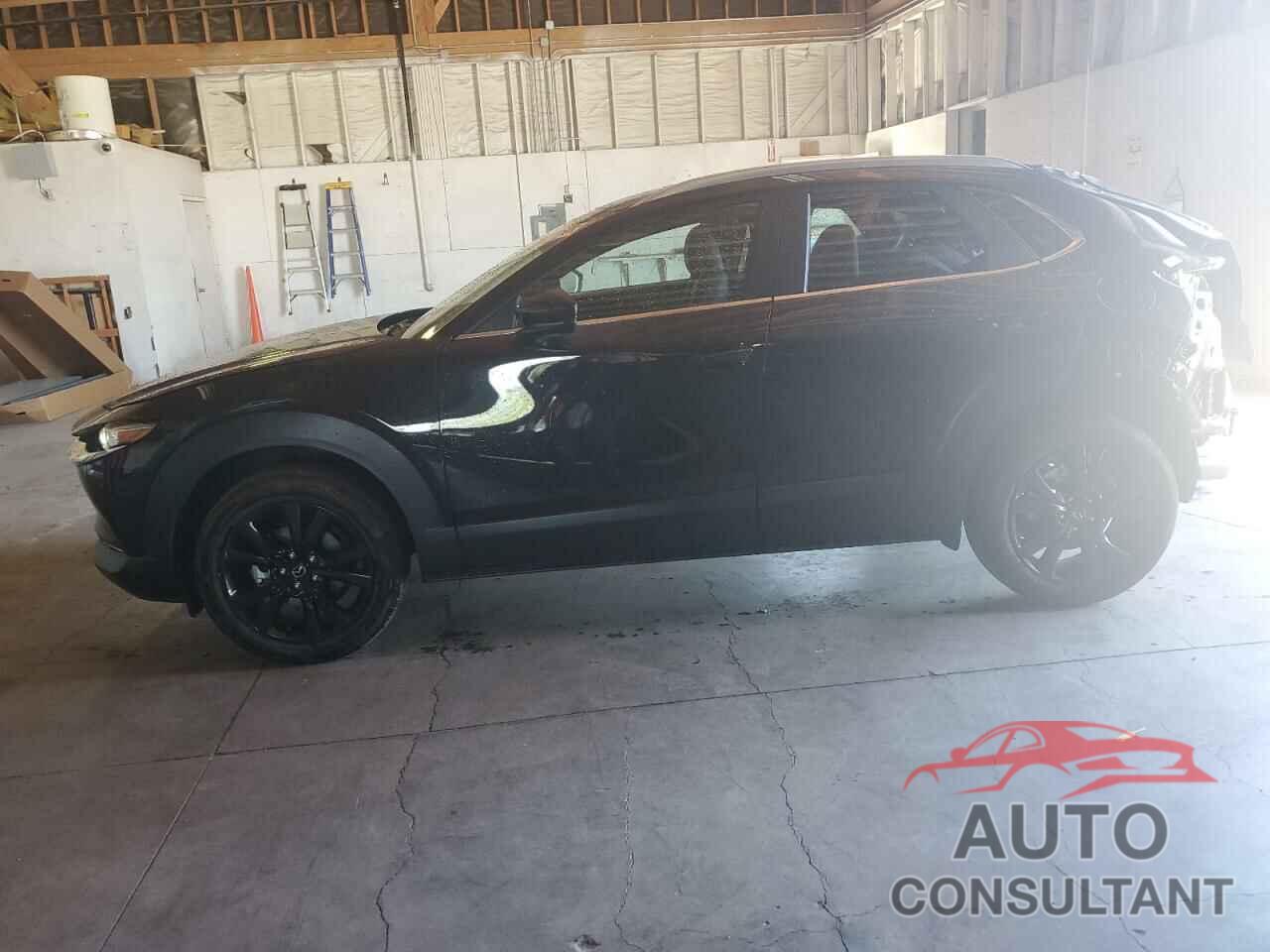 MAZDA CX30 2024 - 3MVDMBBM5RM652137