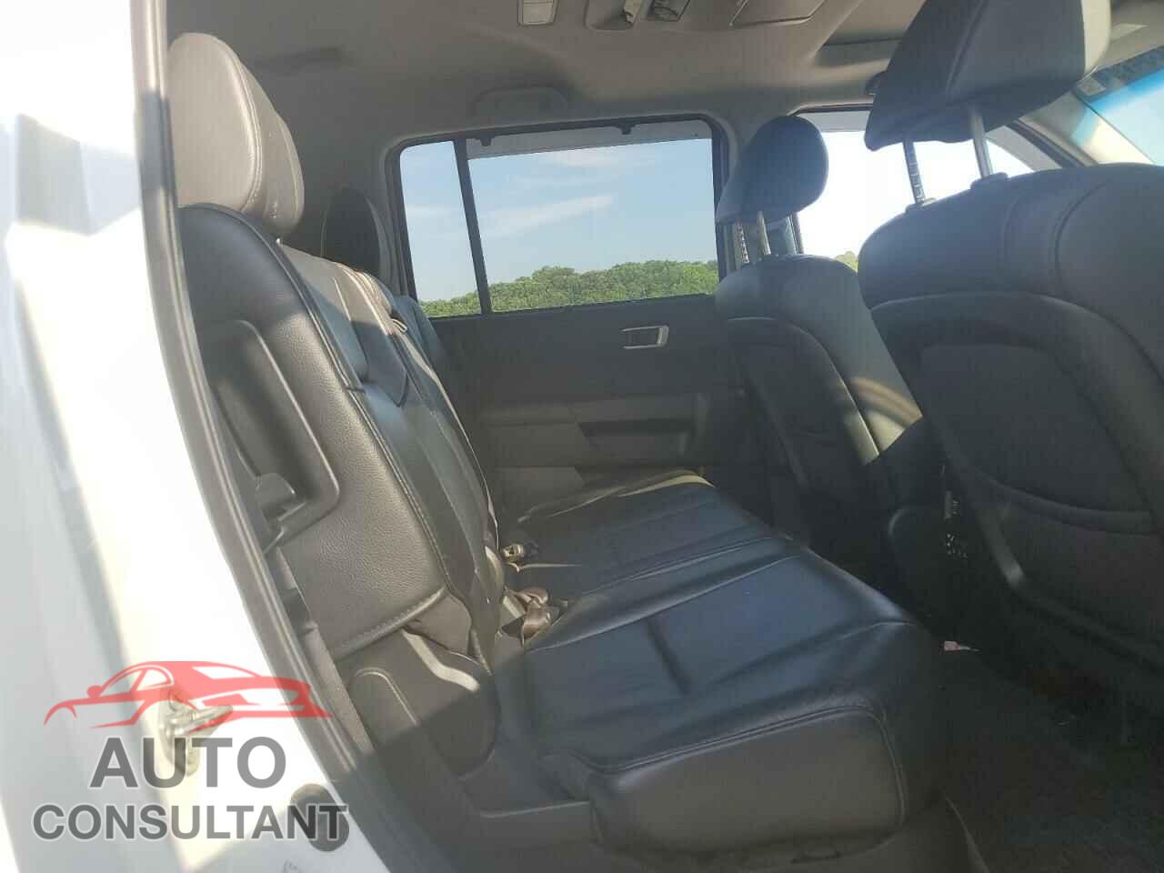 HONDA PILOT 2014 - 5FNYF4H96EB007765