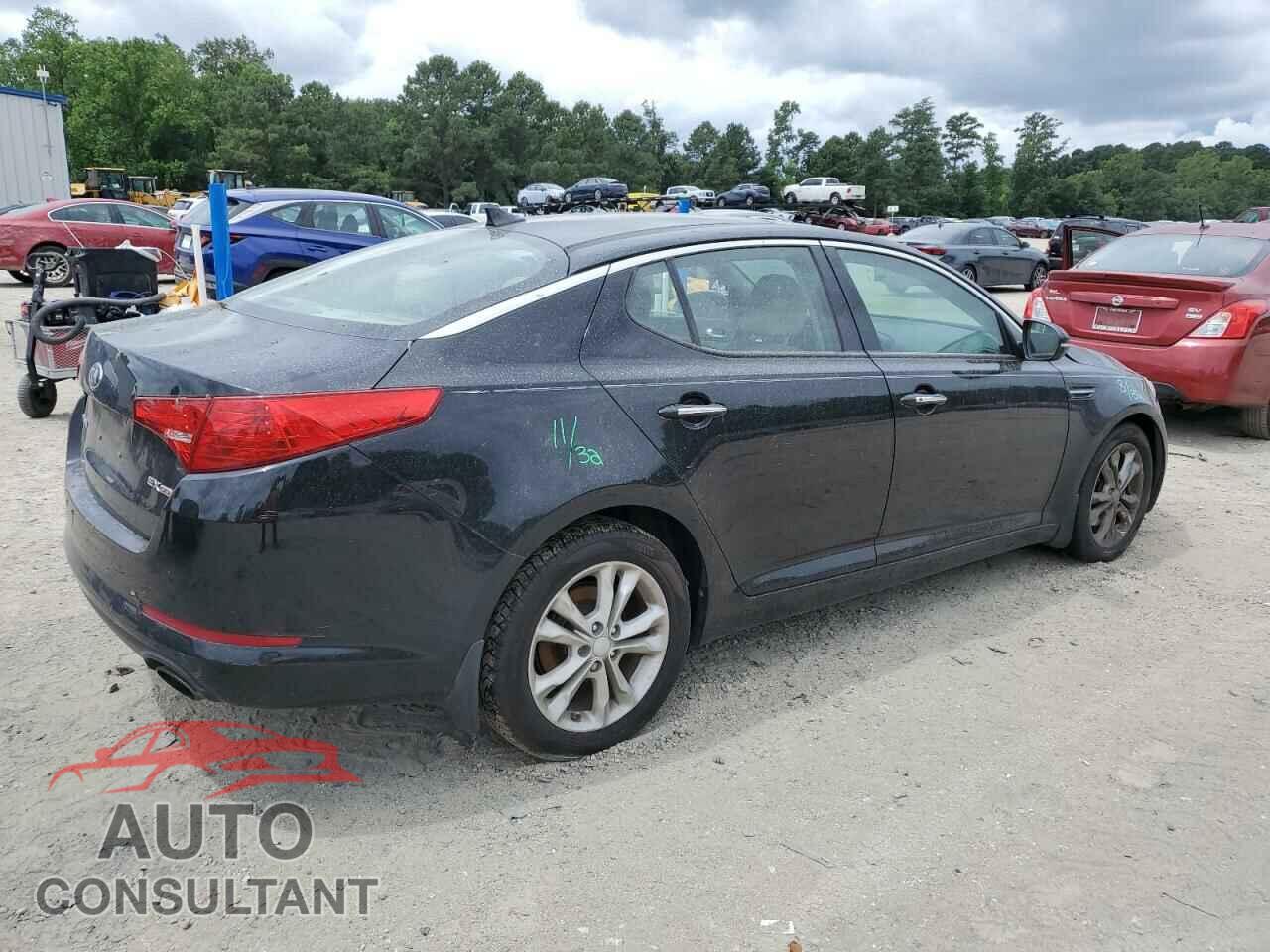 KIA OPTIMA 2013 - 5XXGN4A70DG118993