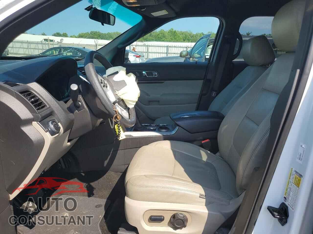 FORD EXPLORER 2015 - 1FM5K7B83FGB06854