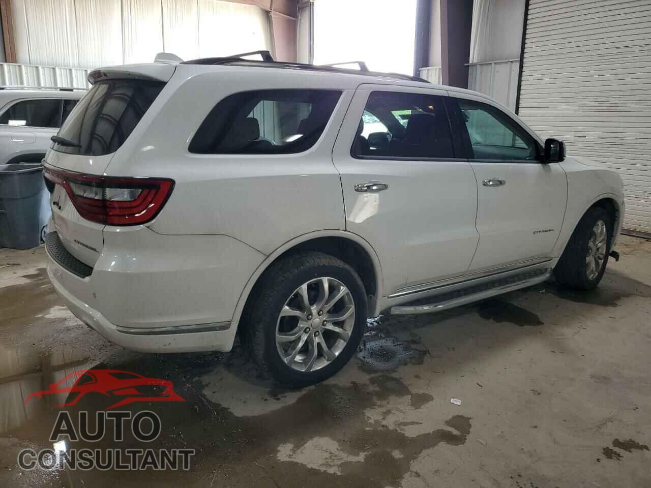 DODGE DURANGO 2018 - 1C4SDJET4JC101127