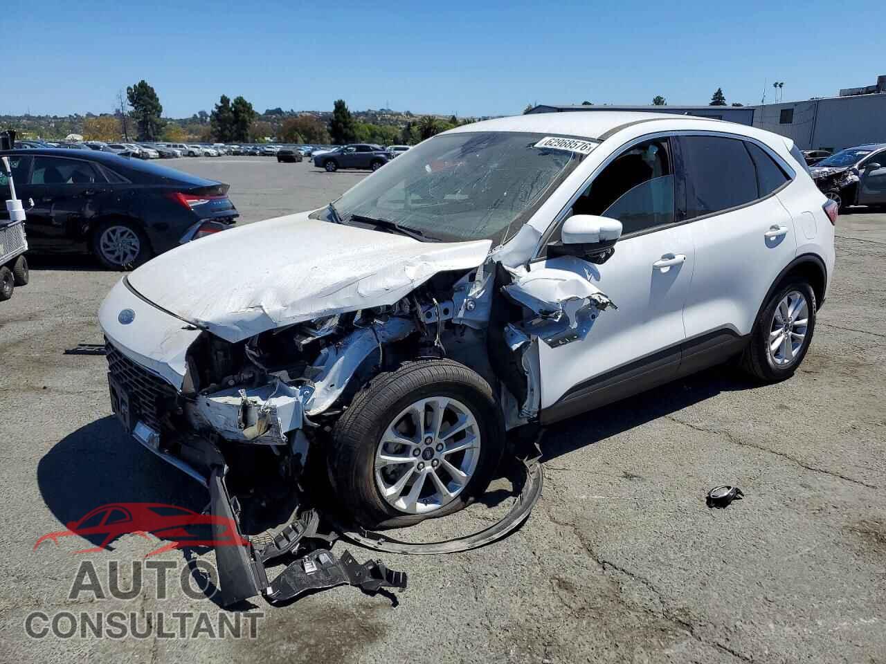 FORD ESCAPE 2020 - 1FMCU0G64LUA58052