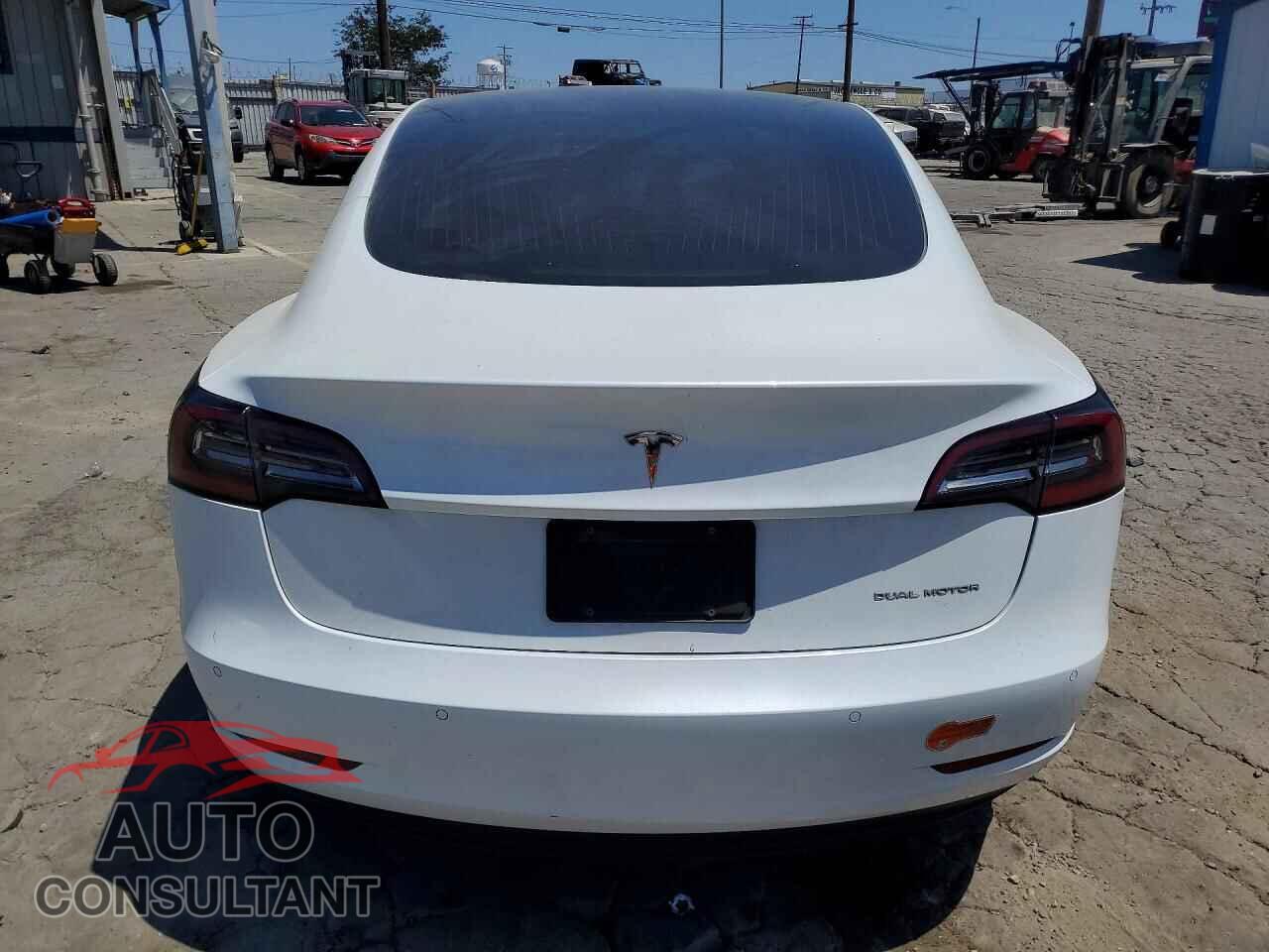 TESLA MODEL 3 2019 - 5YJ3E1EB7KF512678