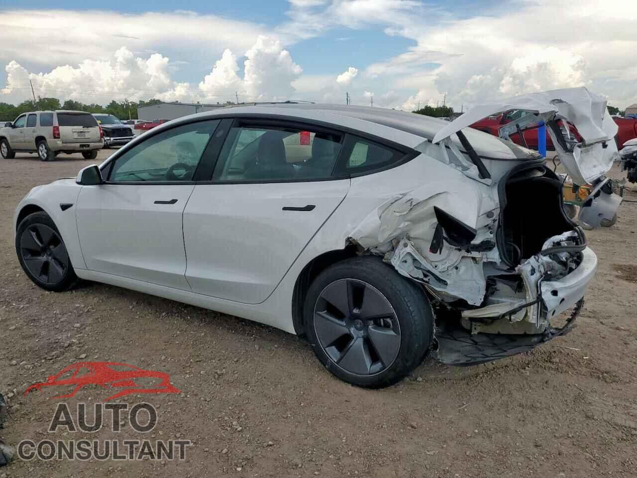 TESLA MODEL 3 2023 - 5YJ3E1EA1PF681268