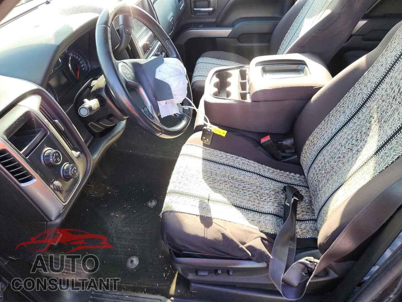 CHEVROLET SILVERADO 2015 - 1GCVKREC2FZ230232