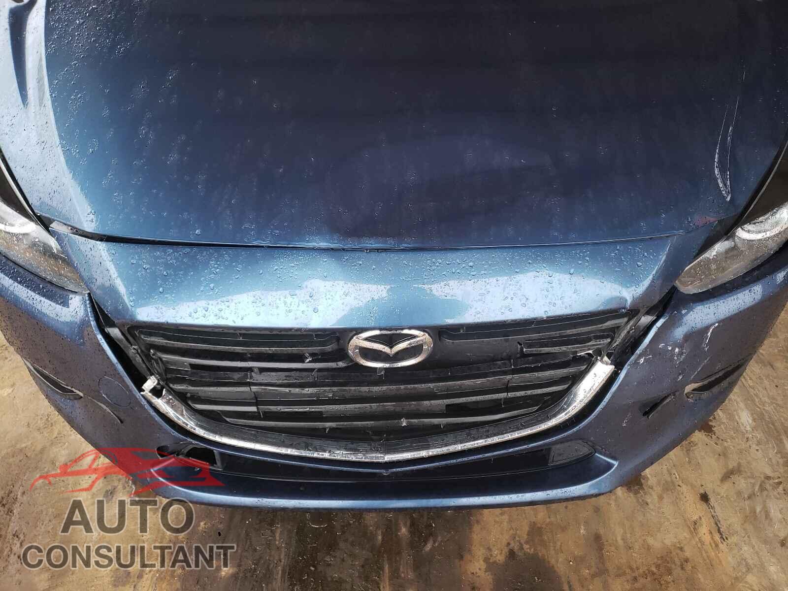 MAZDA 3 2017 - 3MZBN1U79HM104659