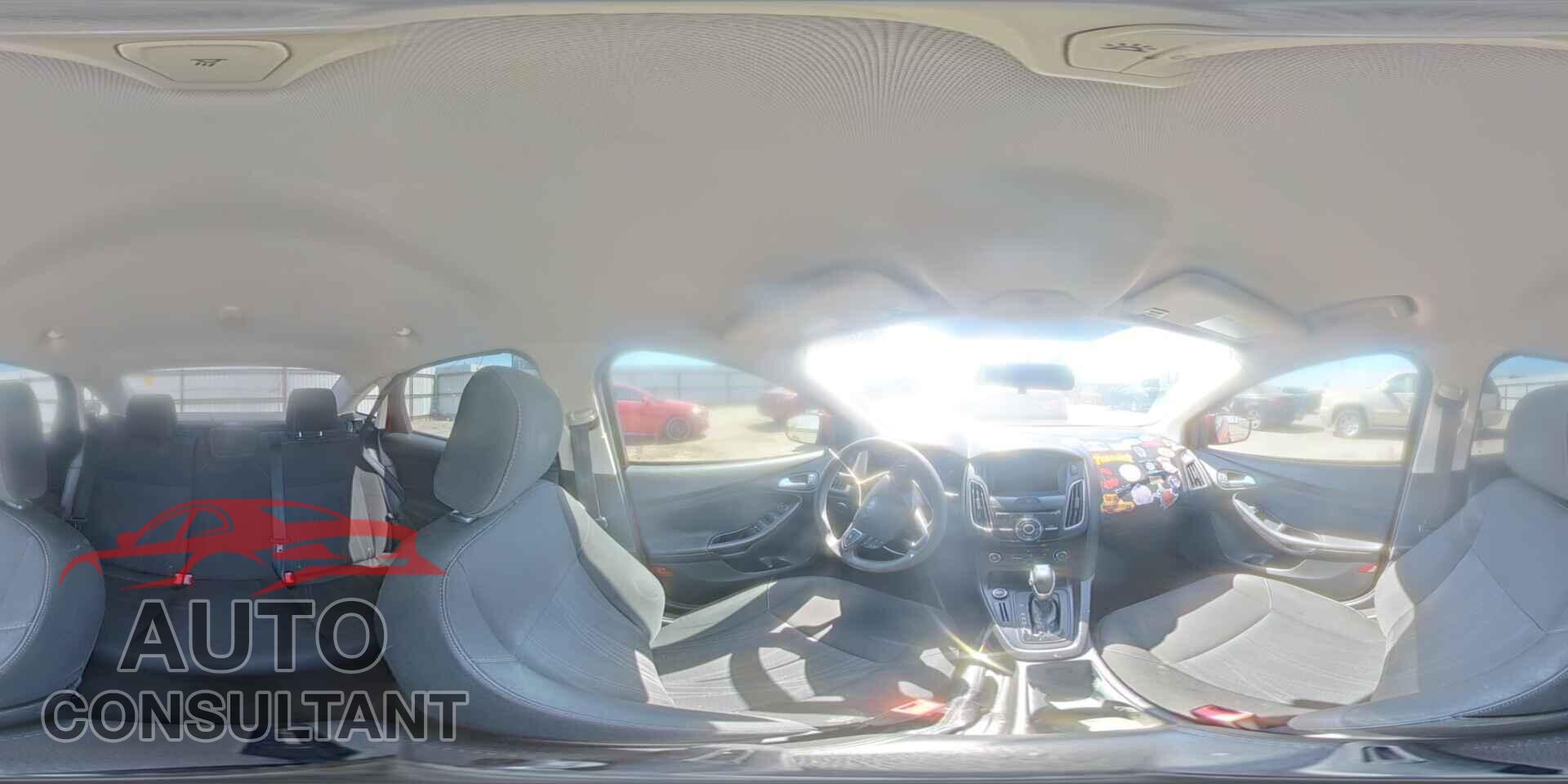 FORD FOCUS 2015 - 1FADP3F26FL294511