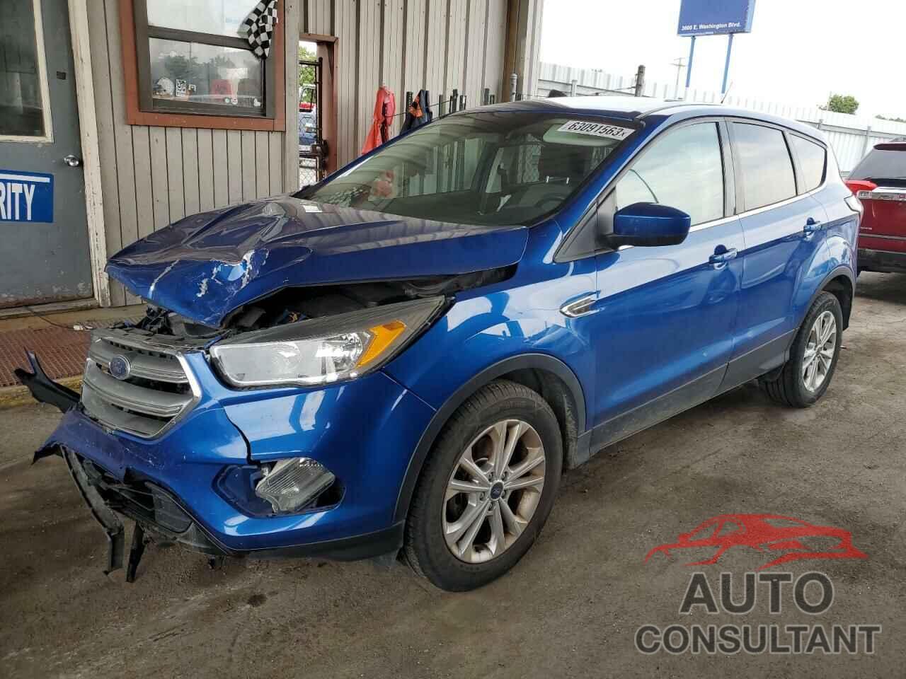 FORD ESCAPE 2017 - 1FMCU0GD2HUD83997