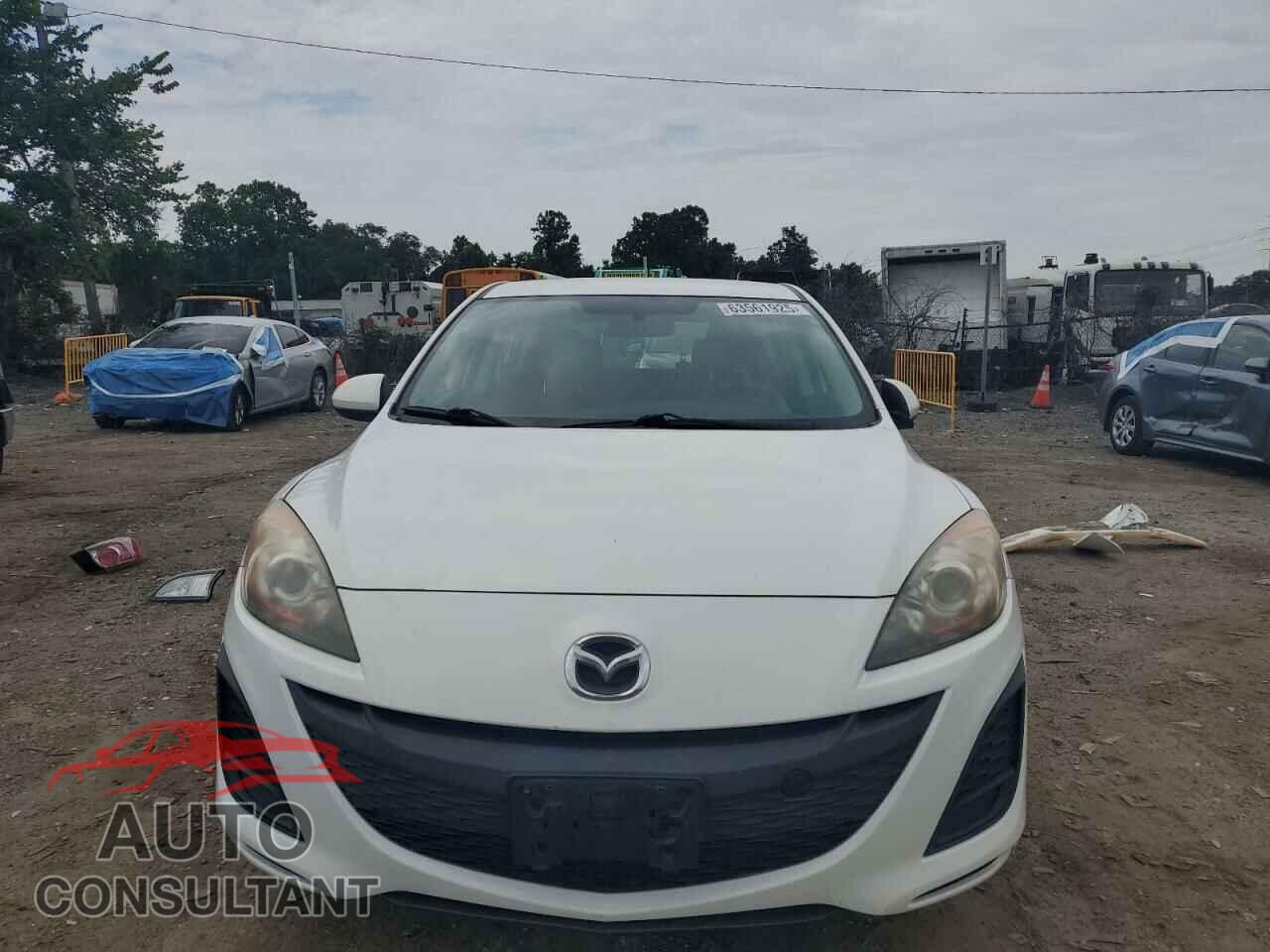 MAZDA 3 2011 - JM1BL1KF2B1354865