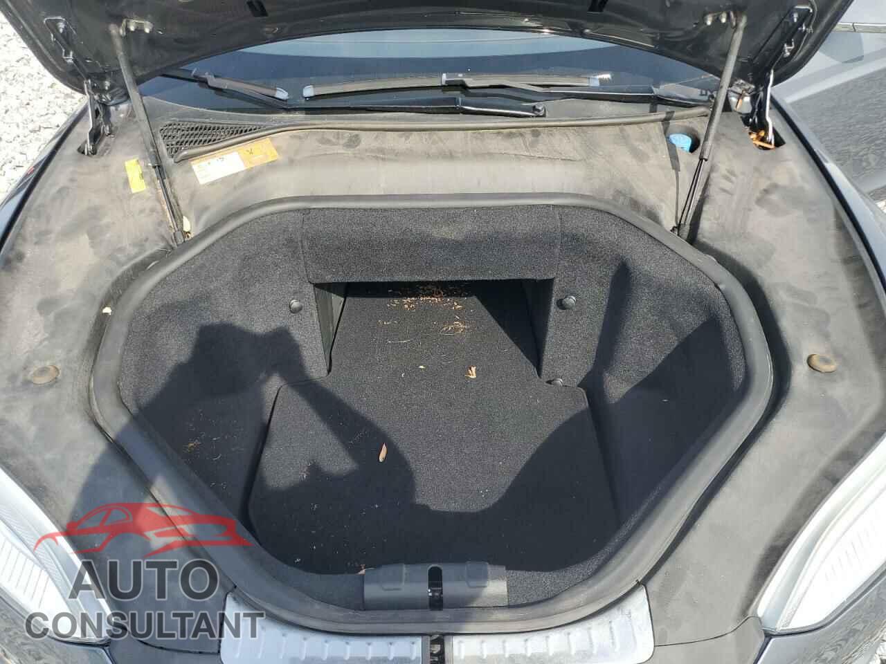 TESLA MODEL S 2013 - 5YJSA1AC4DFP10496