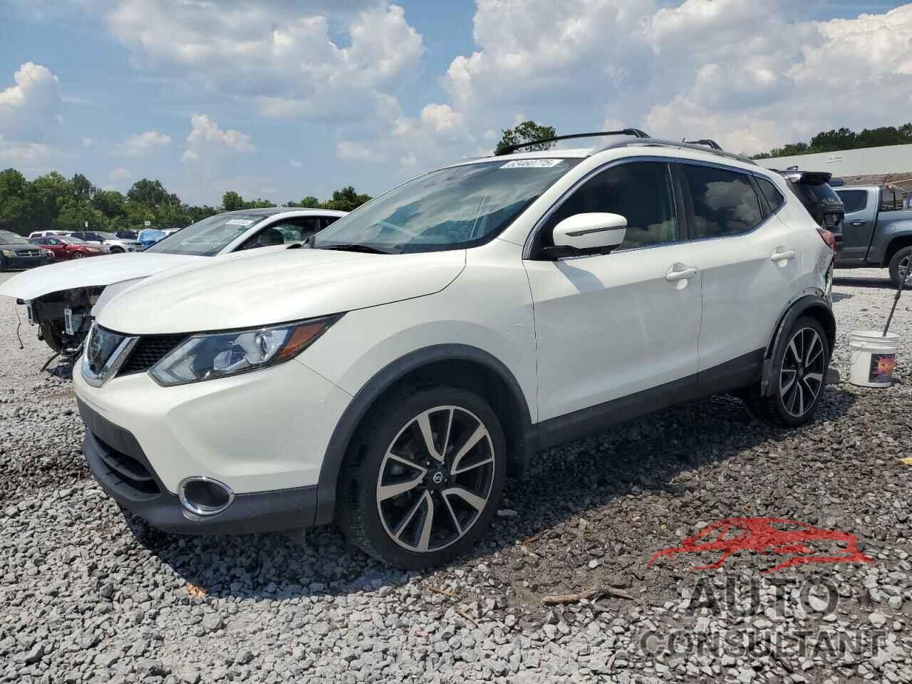 NISSAN ROGUE 2017 - JN1BJ1CP0HW013198