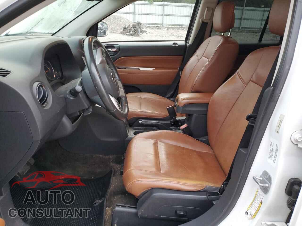 JEEP COMPASS 2014 - 1C4NJDCB3ED500919