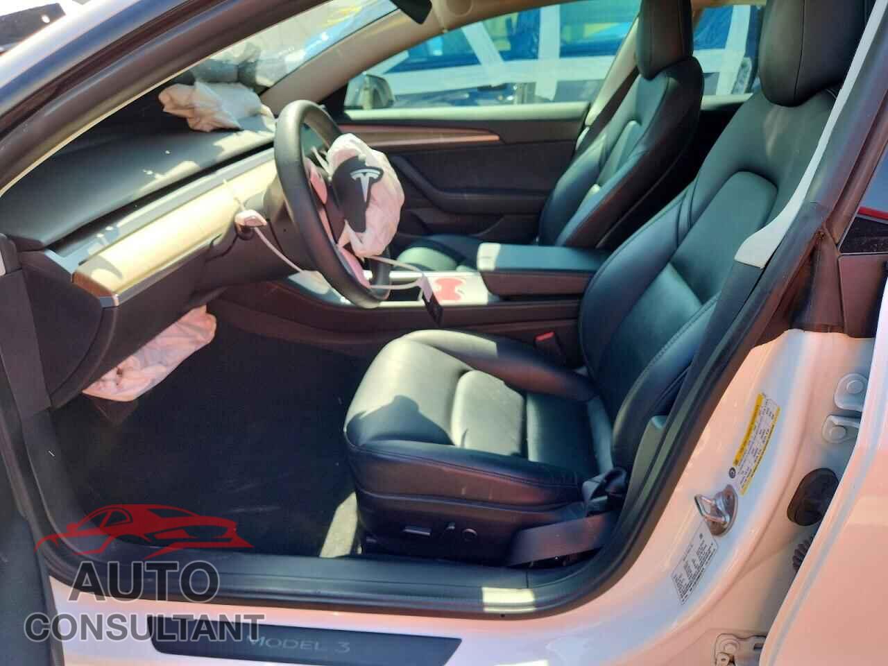 TESLA MODEL 3 2022 - 5YJ3E1EB9NF257679