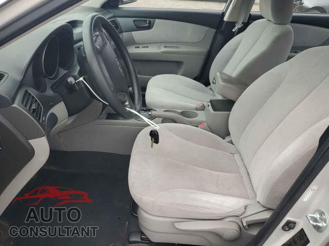 KIA OPTIMA 2010 - KNAGG4A83A5385545
