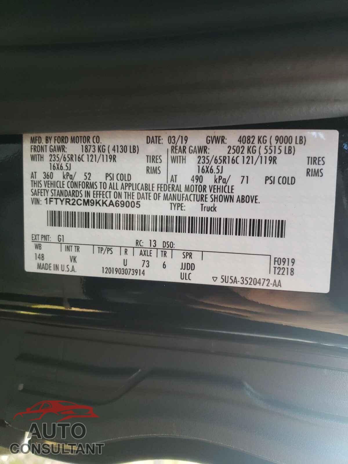 FORD TRANSIT CO 2019 - 1FTYR2CM9KKA69005