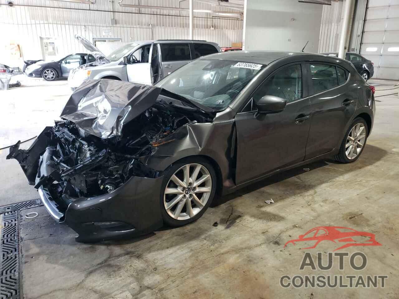 MAZDA 3 2017 - 3MZBN1L76HM148152