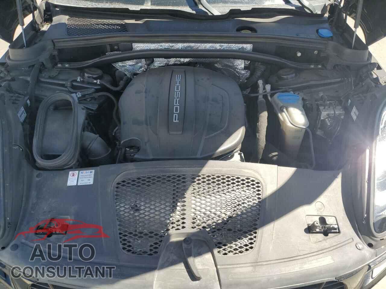 PORSCHE MACAN 2018 - WP1AA2A50JLB02470