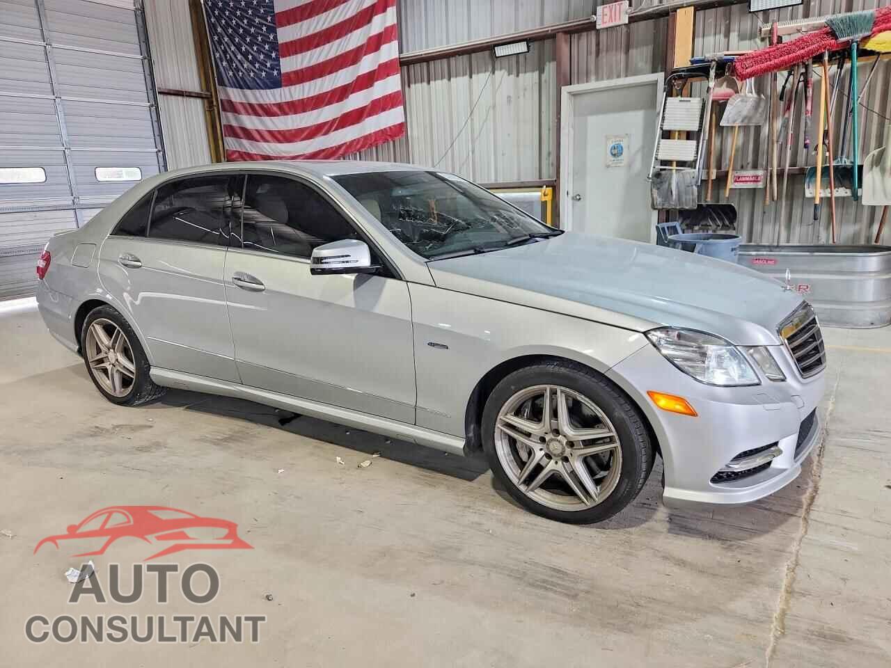 MERCEDES-BENZ E-CLASS 2012 - WDDHF9BB7CA545010
