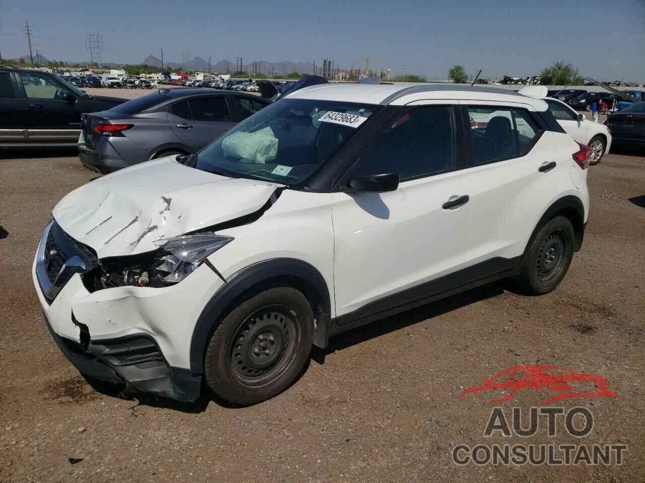 NISSAN KICKS 2018 - 3N1CP5CU7JL542756