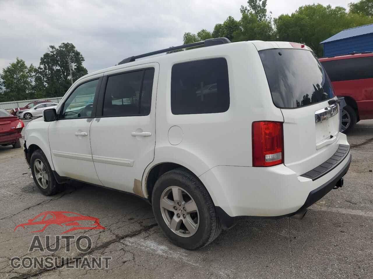 HONDA PILOT 2011 - 5FNYF3H40BB039749