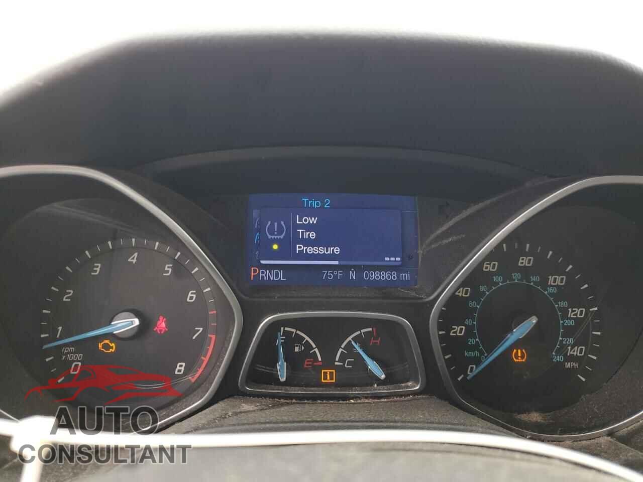 FORD FOCUS 2013 - 1FADP3F2XDL123046