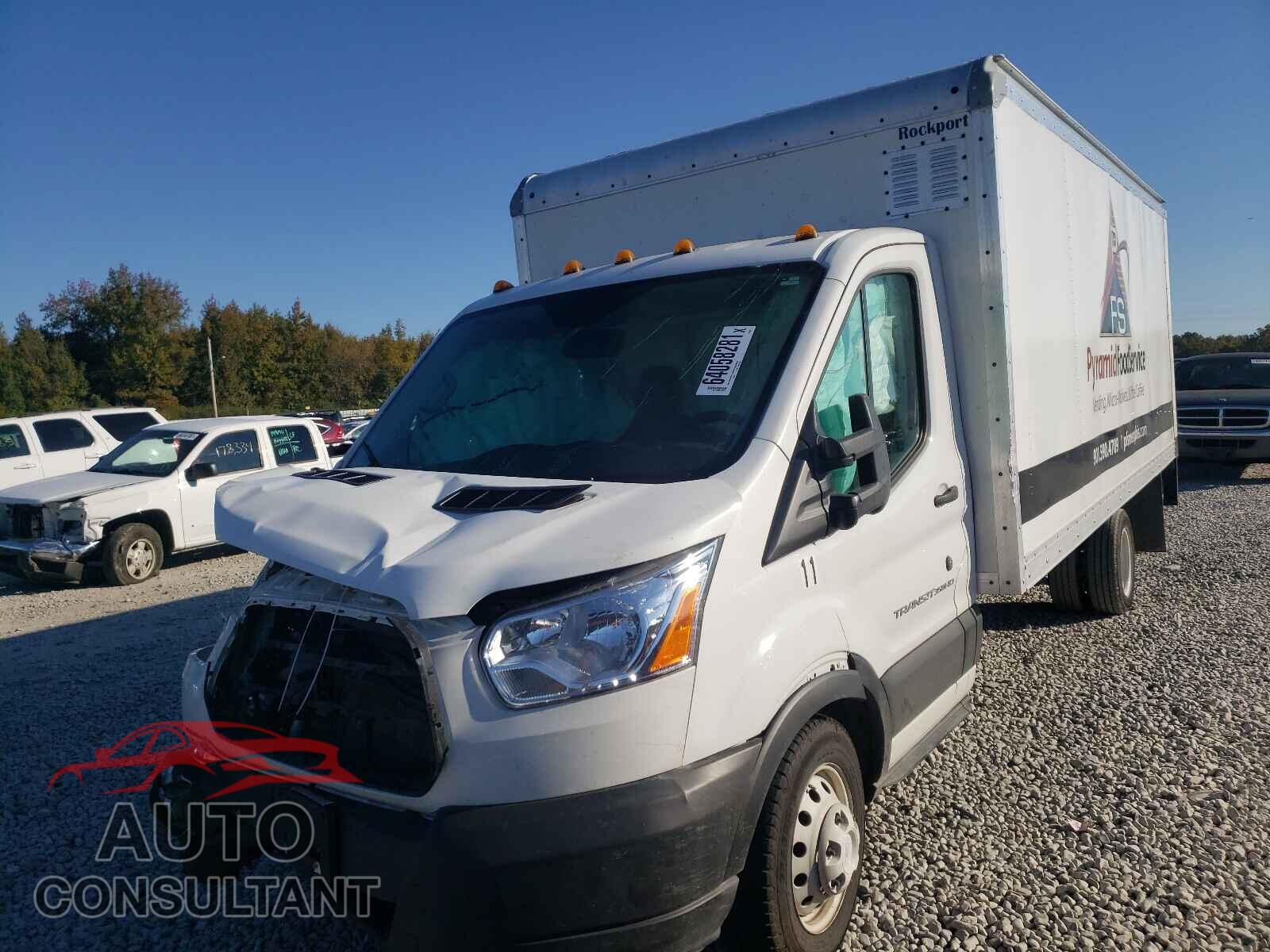 FORD TRANSIT CO 2019 - 1FDBF9PM5KKB57692