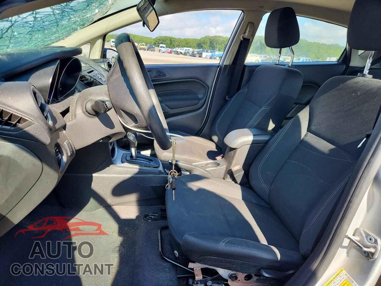 FORD FIESTA 2019 - 3FADP4EJ2KM100970