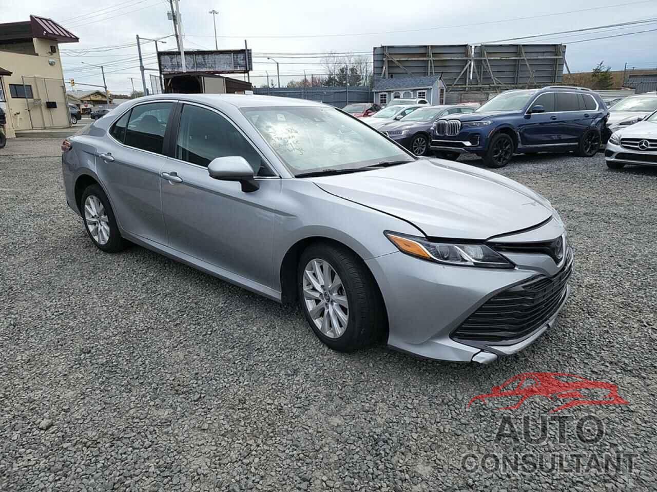 TOYOTA CAMRY 2019 - 4T1B11HK1KU208896
