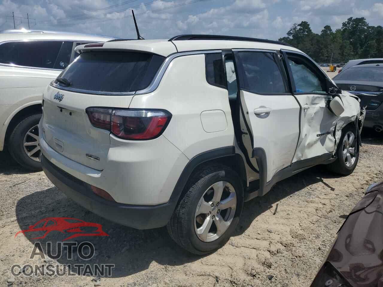 JEEP COMPASS 2018 - 3C4NJDBBXJT282385
