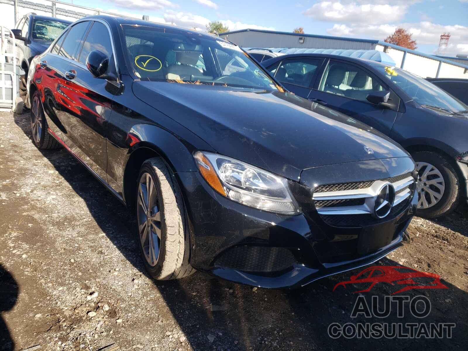 MERCEDES-BENZ C-CLASS 2018 - 55SWF4KB9JU279531