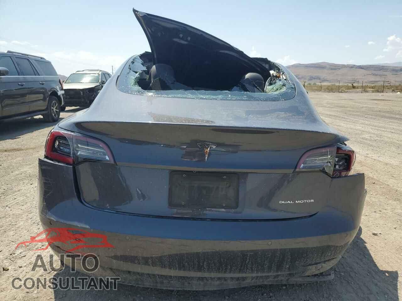 TESLA MODEL 3 2019 - 5YJ3E1EB6KF510033