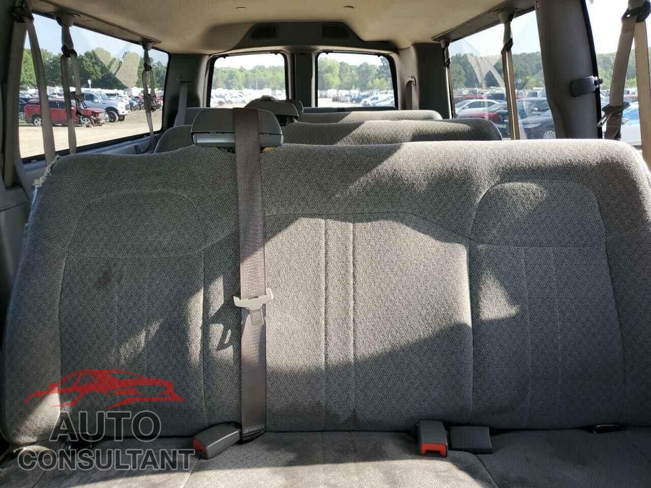 CHEVROLET EXPRESS 2017 - 1GAZGPFG6H1253936
