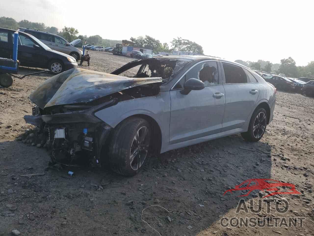 KIA K5 2023 - 5XXG64J27PG206493