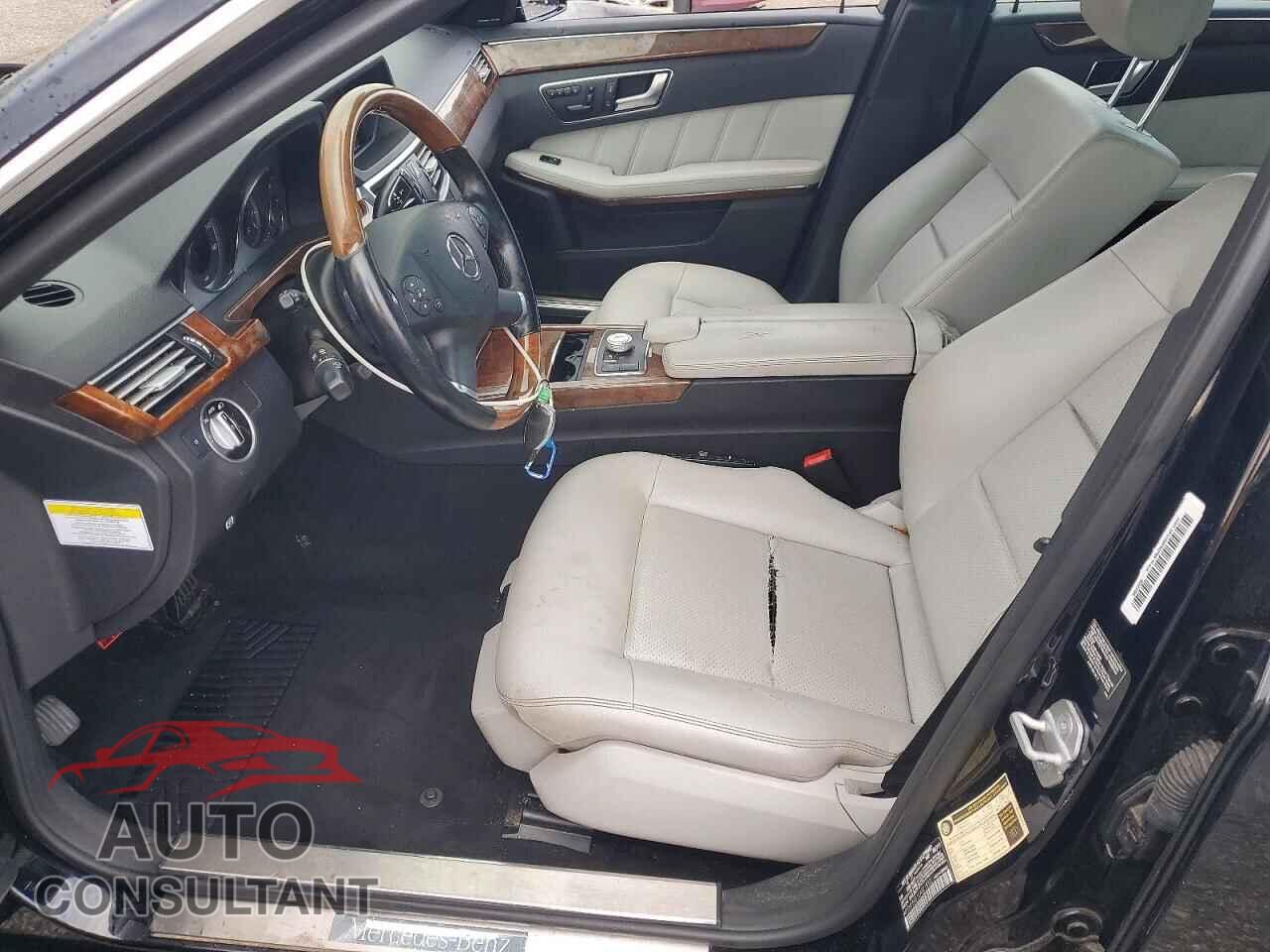 MERCEDES-BENZ E-CLASS 2012 - WDDHF5KB1CA521813