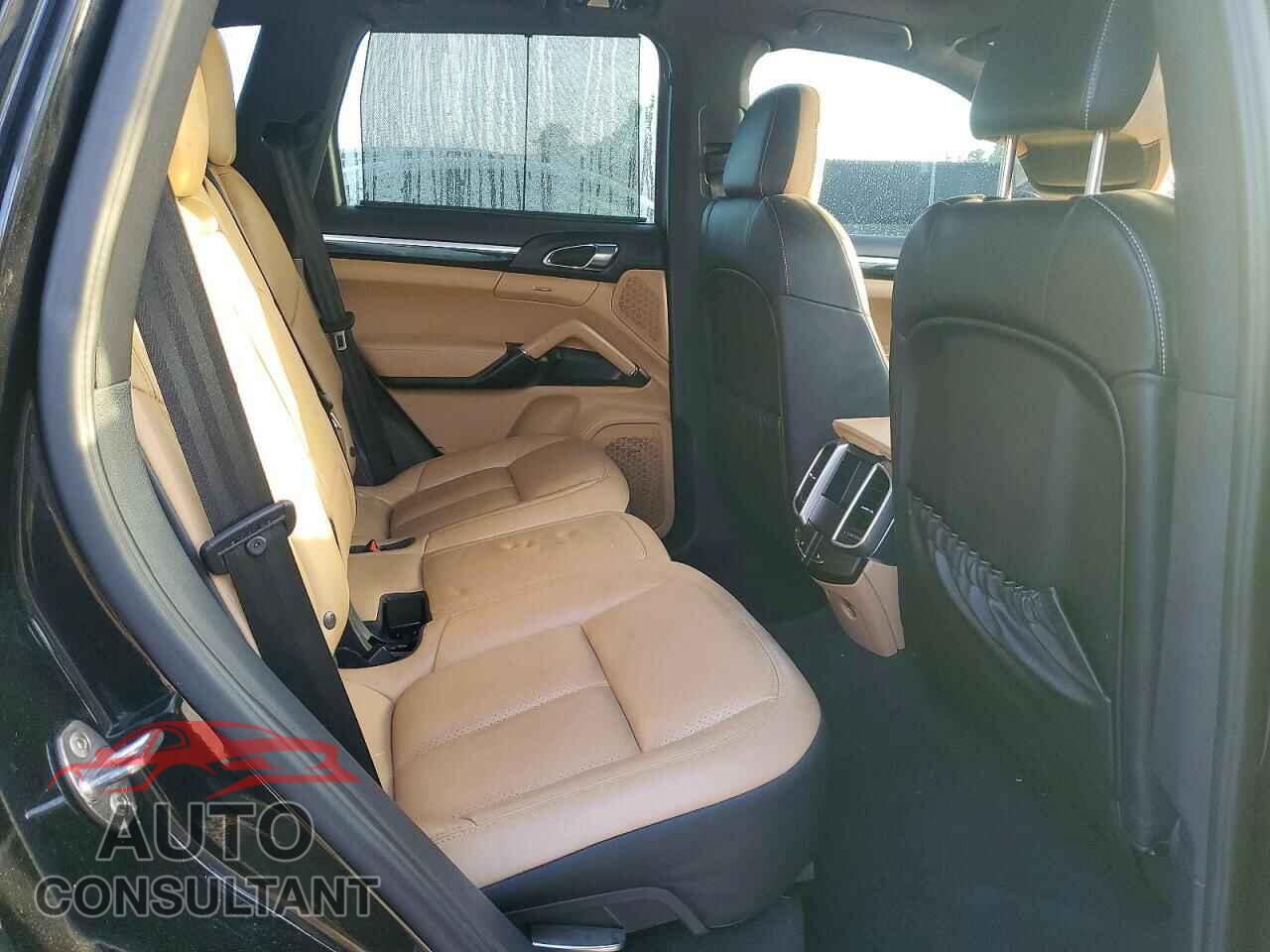 PORSCHE CAYENNE 2016 - WP1AE2A24GLA16551