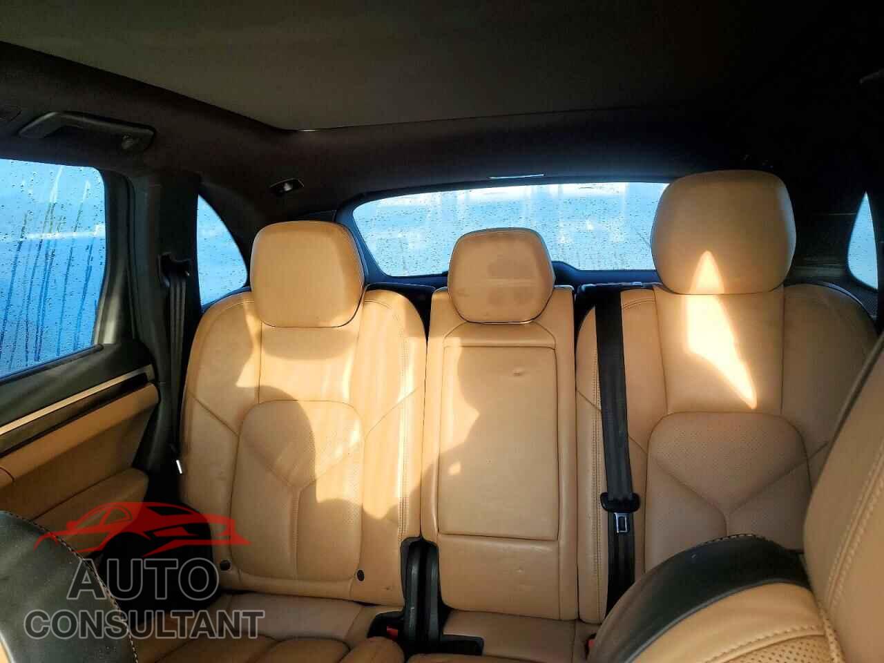 PORSCHE CAYENNE 2016 - WP1AE2A24GLA16551