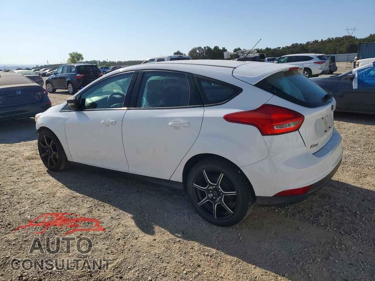 FORD FOCUS 2017 - 1FADP3K29HL263830