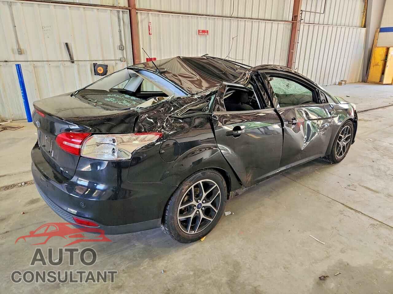 FORD FOCUS 2018 - 1FADP3H23JL314204