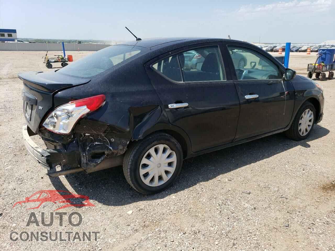 NISSAN VERSA 2019 - 3N1CN7AP4KL850077